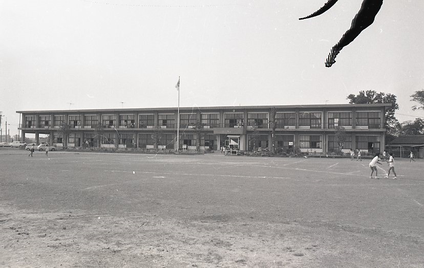 1972　三保谷小105.jpg